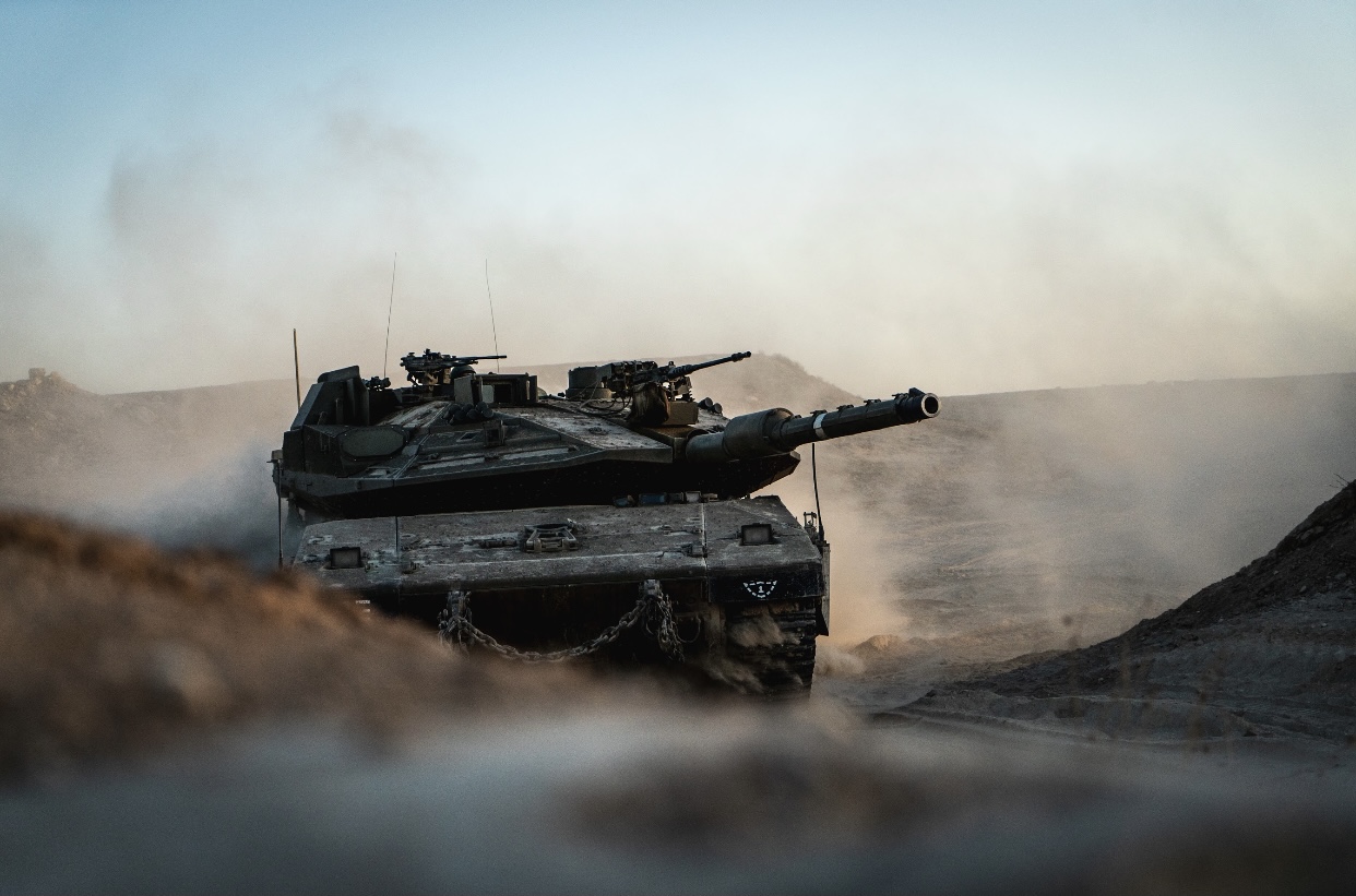 Première incursion de chars israéliens à Gaza : vers le début de l'offensive terrestre ?