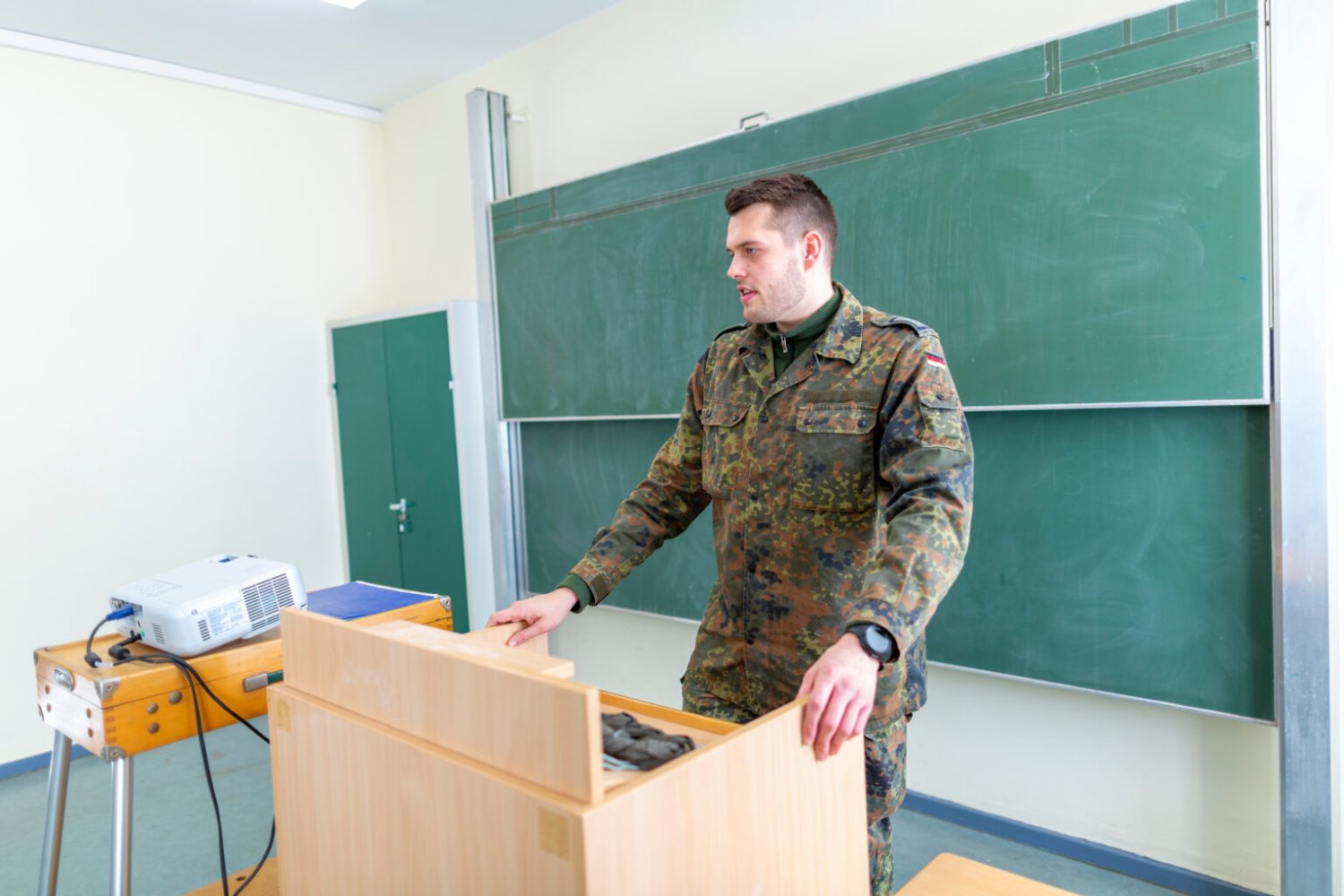 L'Allemagne va envoyer des militaires dans les écoles pour préparer les enfants à la guerre