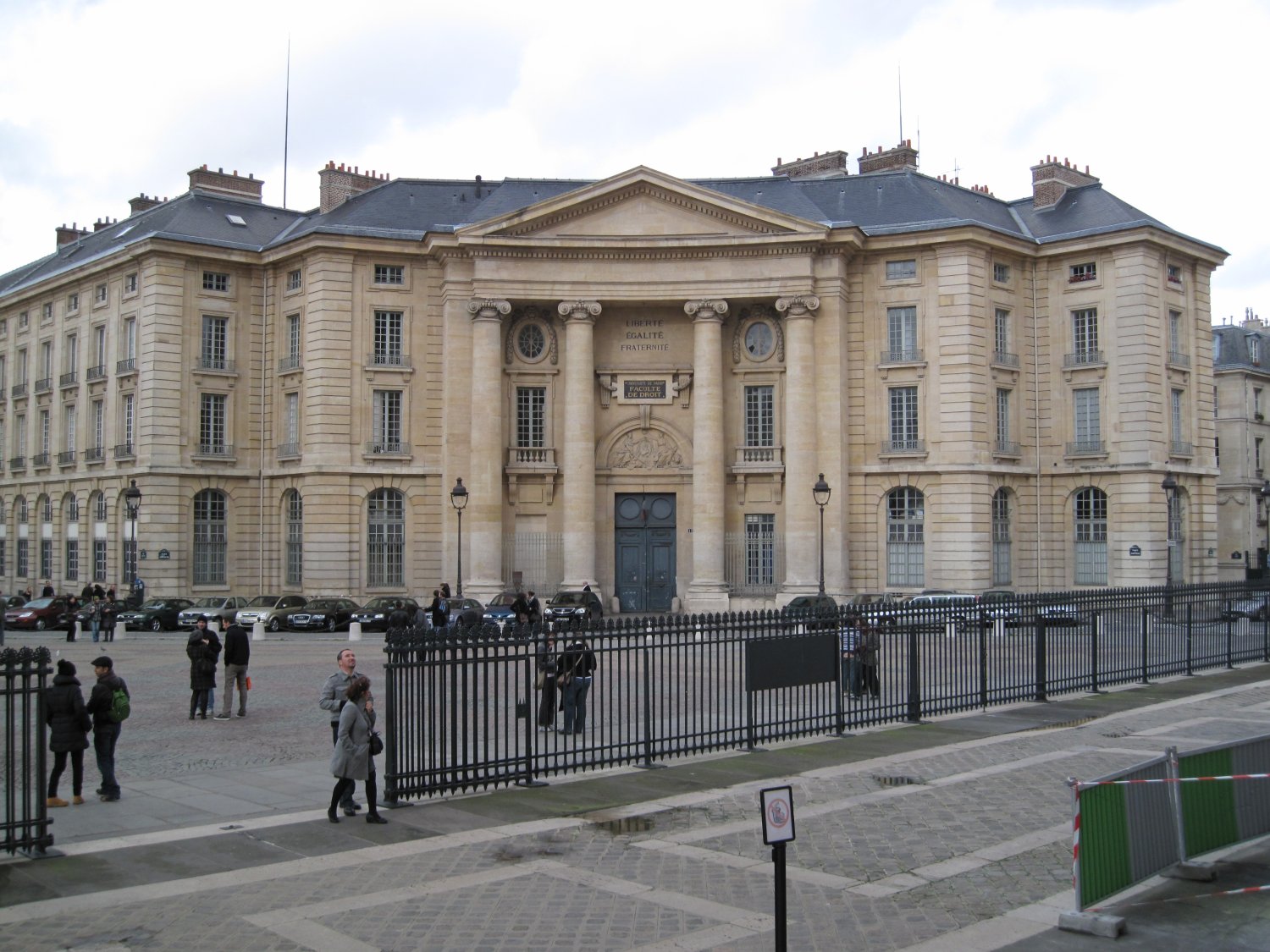 Fin des rattrapages, absences, compensation et partiels à Paris 1 : la moitié des étudiants en sursis
