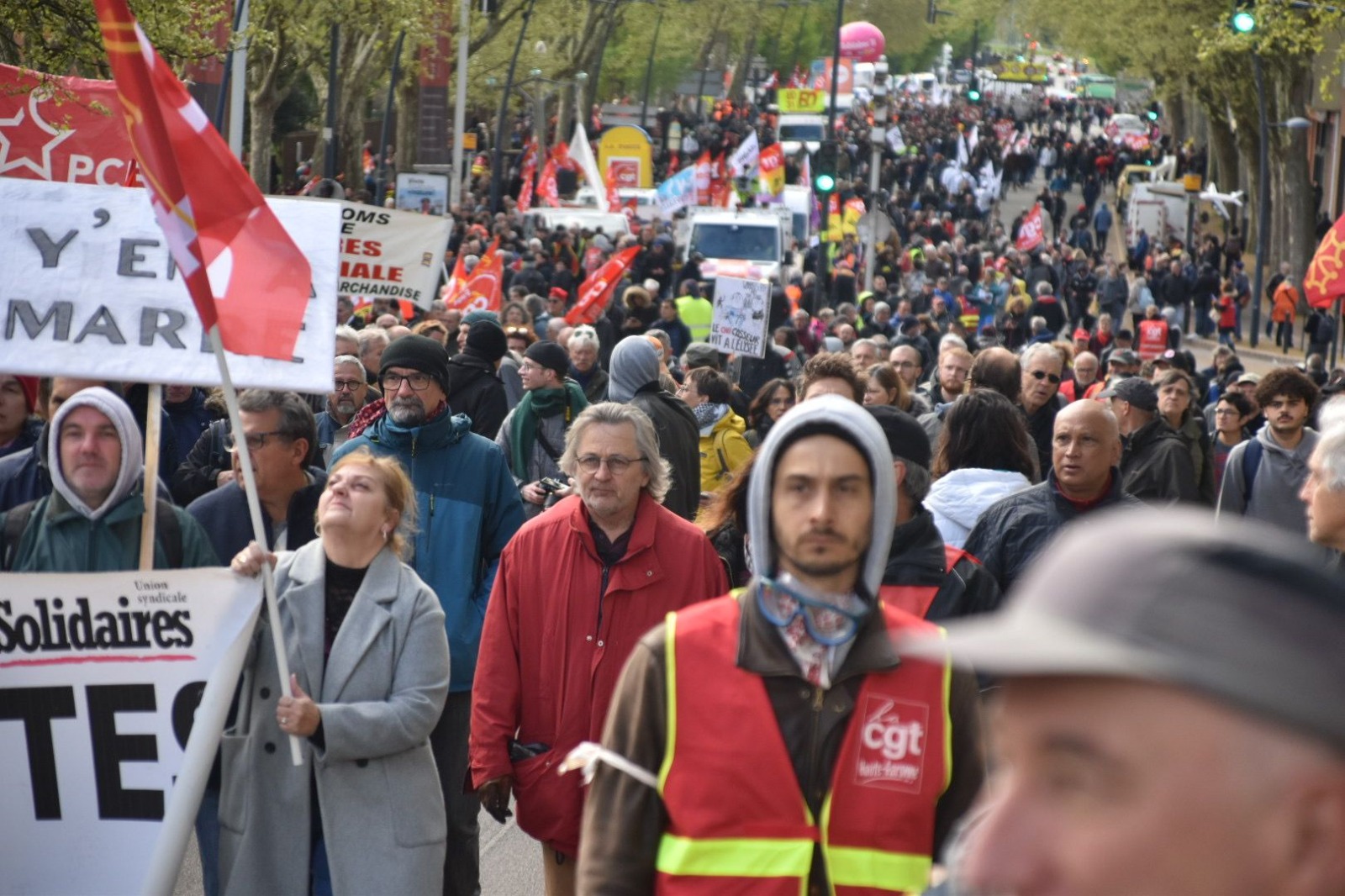 13 avril : refusons le baroud d'honneur, tous dans la rue vendredi pour poursuivre la mobilisation !