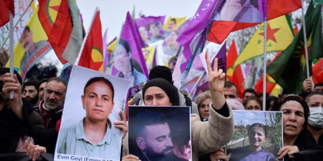 Assassinat de trois militant·e·s à Paris, répression des mobilisations : solidarité avec le peuple kurde !