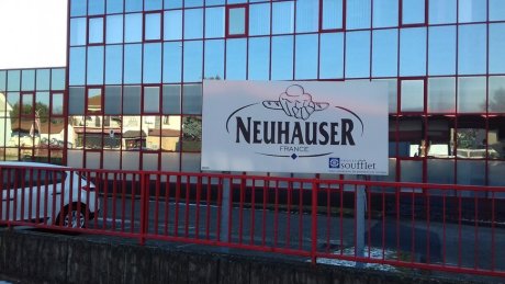Neuhauser : la direction pousse un salarié vers la sortie, les travailleurs répondent par la grève !