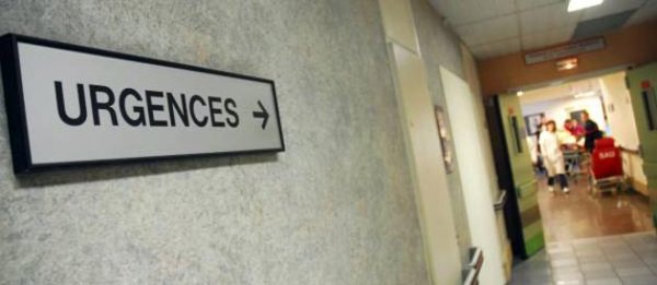 Agression à l'hôpital de Saint-Denis, les suppressions de postes mises en cause