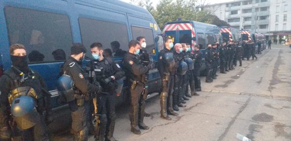 La Préfecture de Bordeaux expulse le squat de la Zone Libre : 300 personnes mises à la rue !