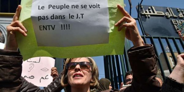 Algérie. Mobilisation contre la censure : le régime fait sauter le patron de la télé publique