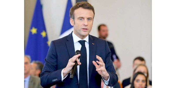 Déterminé à imposer la retraite à 65 ans dès l'automne, Macron ira au bout de sa guerre sociale