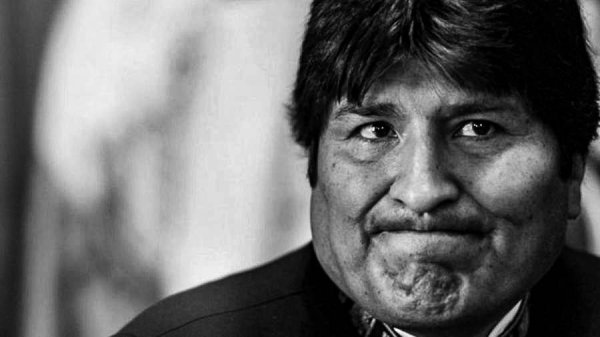 Pathétique. Evo Morales salue l'investiture de son « frère » Bolsonaro au Brésil 