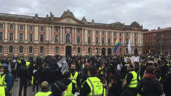 Toulouse. Interdiction de manifester au Capitole, Moudenc aux anges