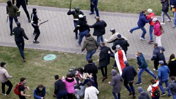 Biélorussie : le gouvernement appelle à tirer à balles réelles sur les manifestants
