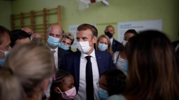 Allocation de rentrée et « écrans plats » : Macron valide la rhétorique anti-pauvres de Blanquer