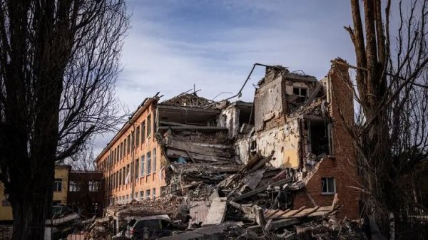 À Tcherniguiv, Mykolaïv, Marioupol, Kiev… Les bombardements et le désastre humanitaire continuent