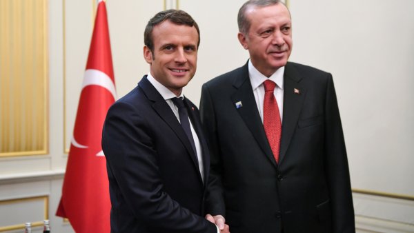 Turquie. Macron joue l'humanitaire mais continue de vendre des armes aux 4 coins du monde