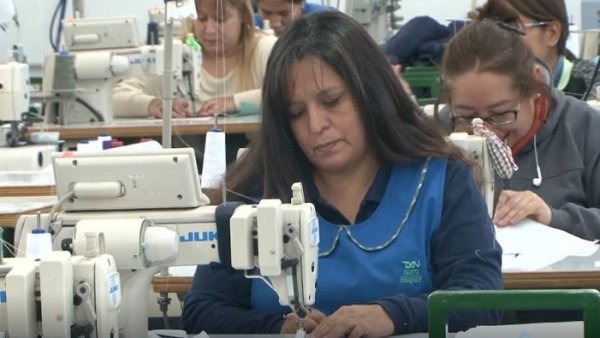 Argentine. Une usine sous contrôle ouvrier se lance dans la production de masques et de blouses