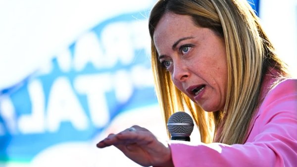 Italie : le parti d'extrême-droite de Giorgia Meloni et sa coalition en tête des élections