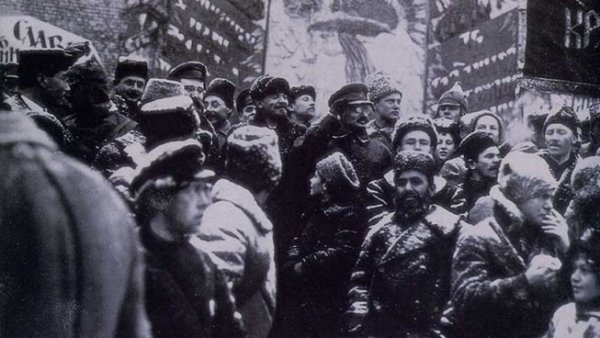 La main noire de Staline sur la photographie en URSS