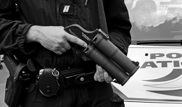 LPB40. Le fusil pour éborgner les manifestants qui équipe la police