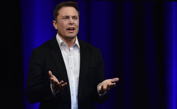 Le patron de Tesla empochera 775 millions de dollars : la crise, ce n'est pas pour tout le monde !