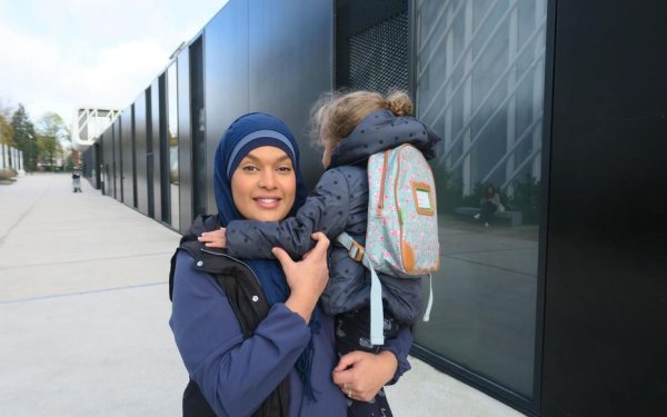 Islamophobie à l'école : 3 mères voilées dans l'école, la rectrice fait demi-tour 