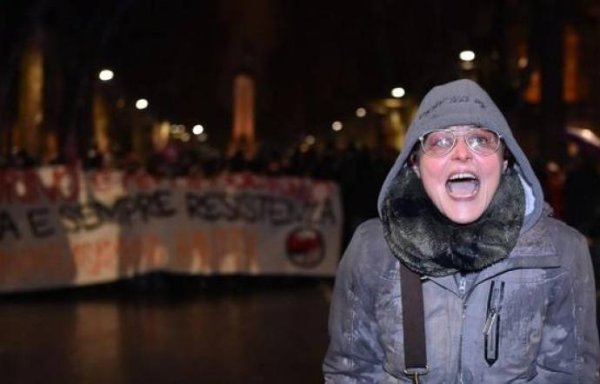 Italie. Une prof mise à pied pour avoir participé à une manif antifasciste
