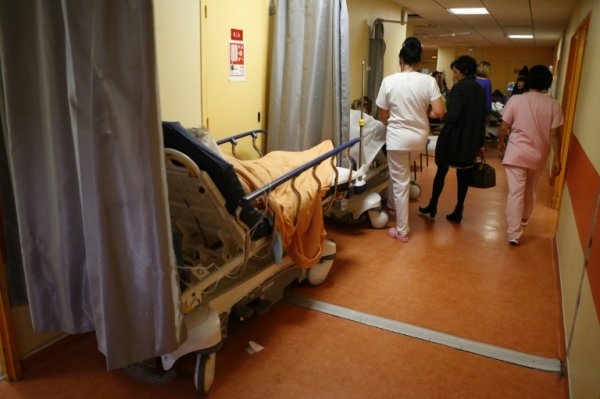 Gestion de la pénurie : face à Omicron, le gouvernement veut réduire la durée des hospitalisations