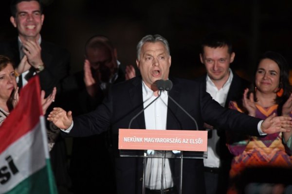 Hongrie. Viktor Orbán, chef de la droite conservatrice, est réélu une troisième fois consécutive