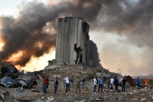Explosions à Beyrouth : une catastrophe qui survient dans un pays en crise et en révolte