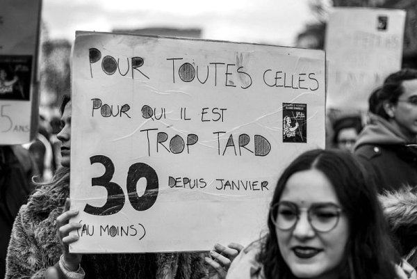 75 féminicides en 2019 : rassemblement à Saint-Denis « Pas une de plus ! »