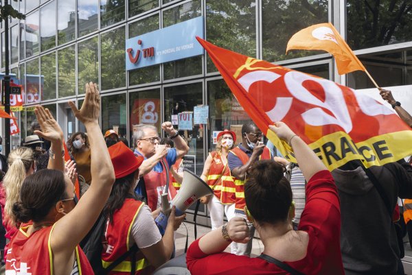 Plus de 500 licenciements chez TUI France, l'intersyndicale appelle à la grève le 8 septembre