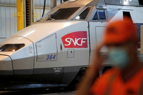 « La direction de la SNCF nous crache au visage » : 50 euros d'augmentation en 2023 pour les cheminots
