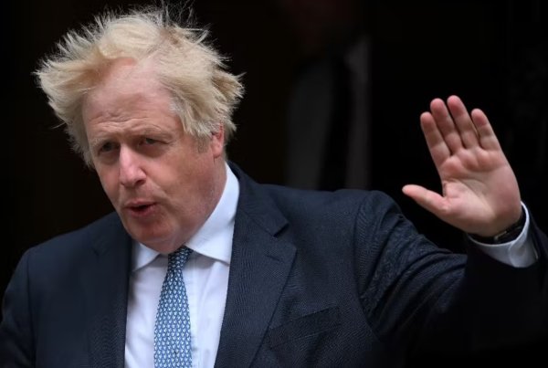 Crise politique au Royaume-Uni : Boris Johnson démissionne de la tête du Parti conservateur