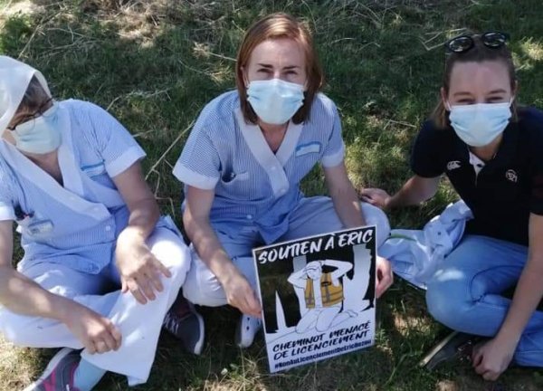 VIDEO. En Nouvelle-Aquitaine, les hospitaliers apportent leur solidarité à Eric Bezou, cheminot et syndicaliste menacé de licenciement 
