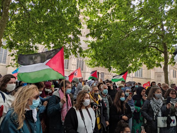 "Israël criminel, Macron complice" A Bordeaux, marche de solidarité avec le peuple palestinien
