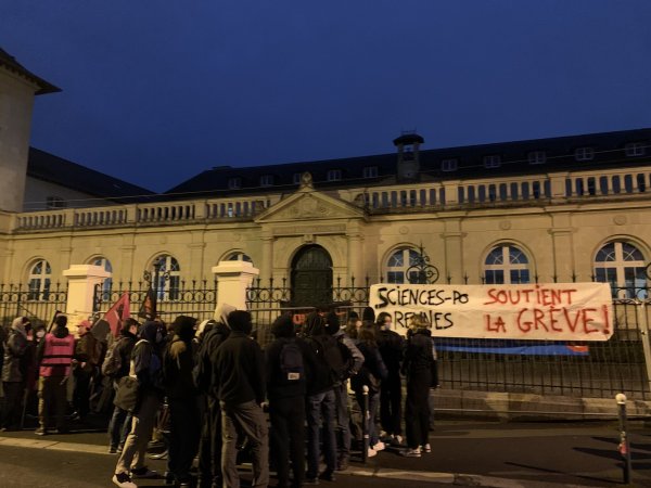 « Bloquer Sciences Po, ça peut être un symbole » : Sciences Po Rennes vote le blocage reconductible