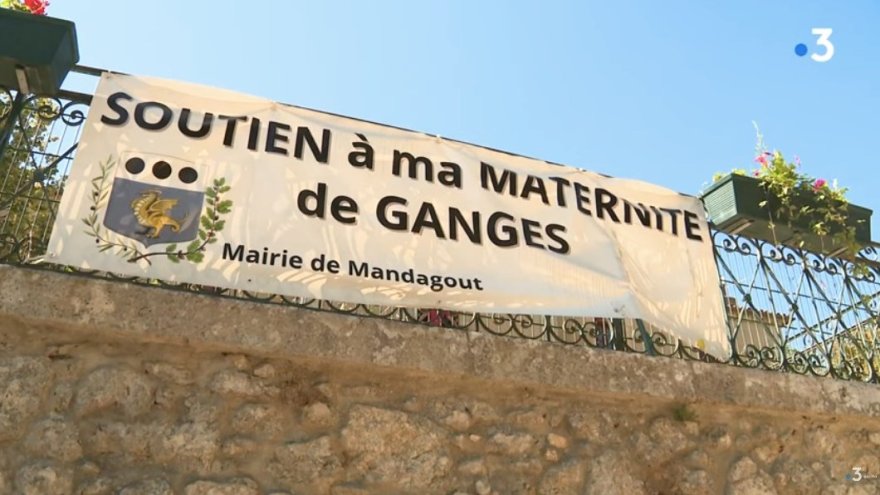 Santé : une mère forcée à accoucher en voiture après la fermeture d'une maternité dans l'Hérault