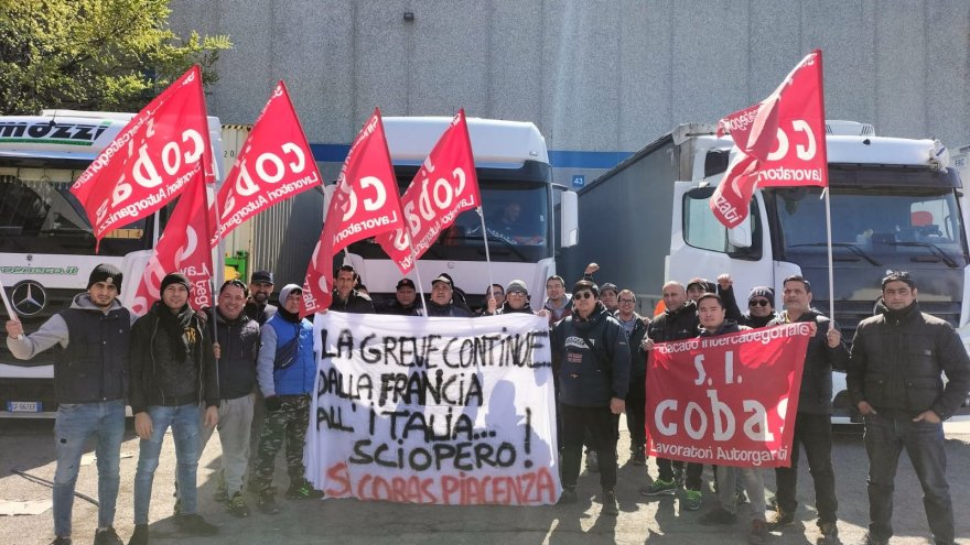 Italie : les travailleurs du SiCobas débrayent en solidarité avec la lutte en France