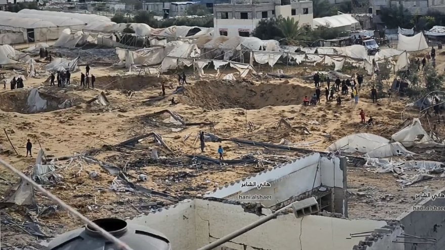 14 immeubles bombardés, au moins 100 Palestiniens tués : le massacre débute à Rafah