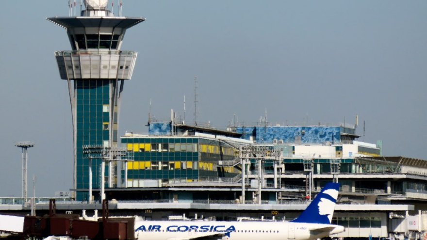 Air France : face à la casse sociale, les syndicats appellent à la grève ce mardi